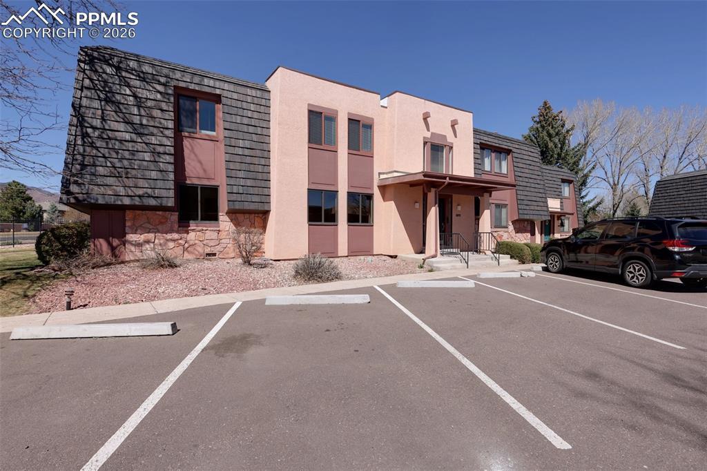 2973 Mesa Rd. #A, Colorado Springs, CO 80904