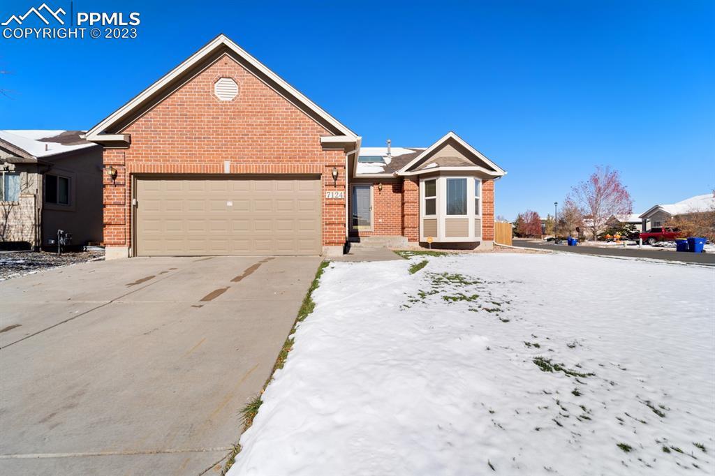 7124 Hillock Dr., Colorado Springs, CO 80922