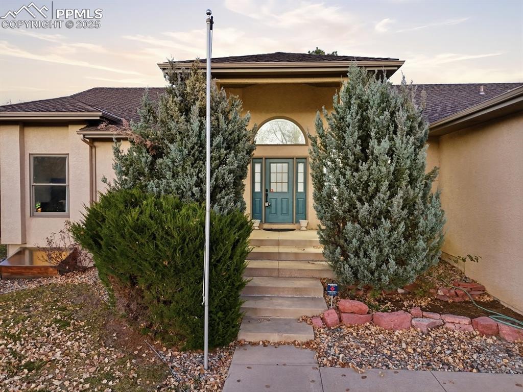 10 Desert Inn Way, Colorado Springs, CO 80921