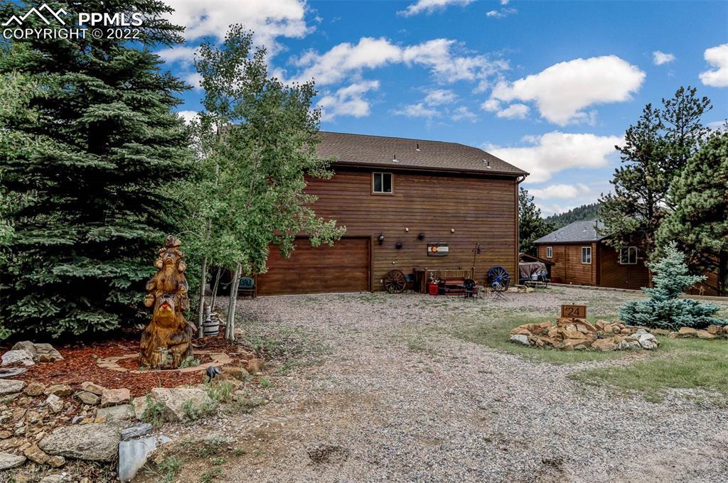 24 Sunlight Ln., Bailey, CO 80421