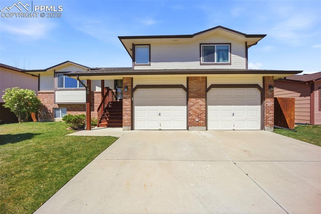 850 Stargate Dr., Colorado Springs, CO 80911