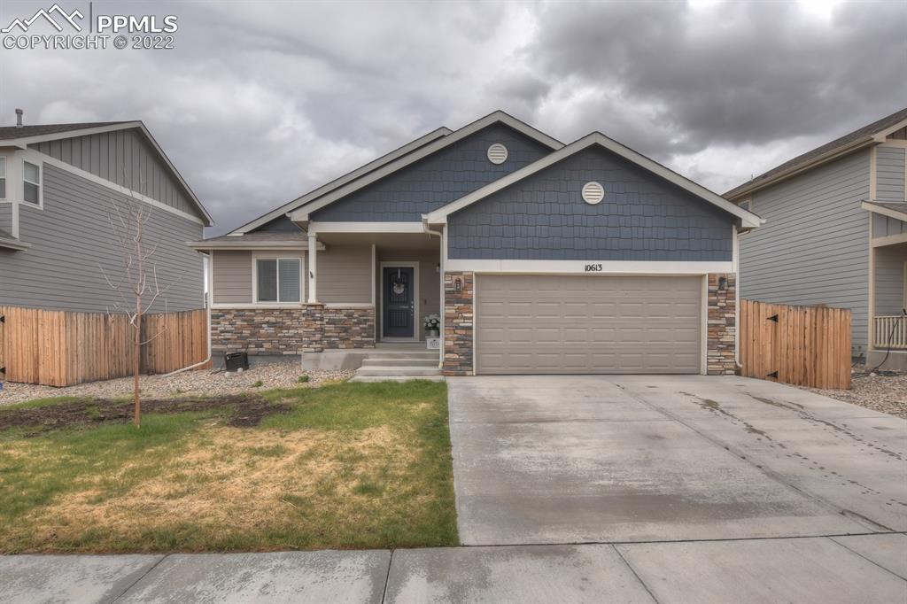 10613 Desert Bloom Way, Colorado Springs, CO 80925