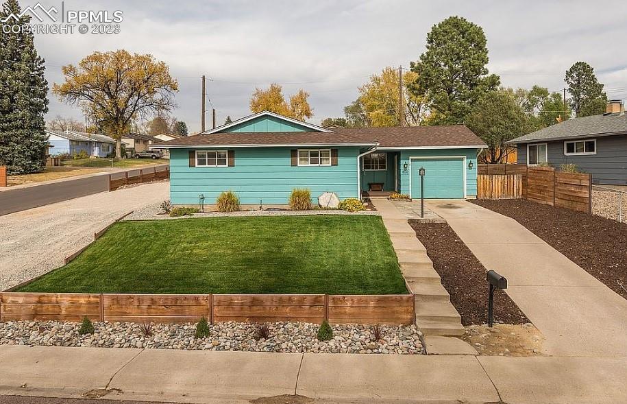 800 Maple Dr., Colorado Springs, CO 80911