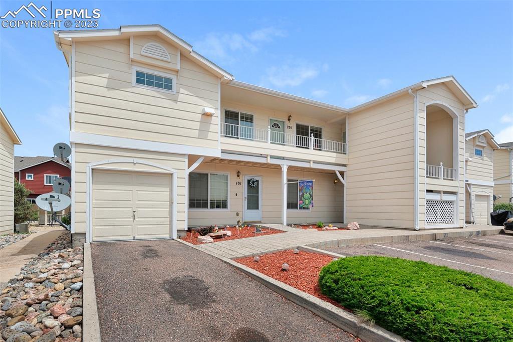 4870 Rusty Nail Point #201, Colorado Springs, CO 80916