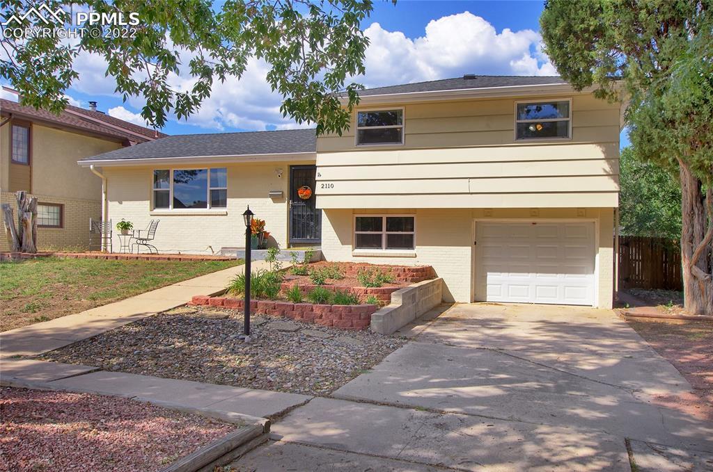 2110 Monteagle St., Colorado Springs, CO 80909