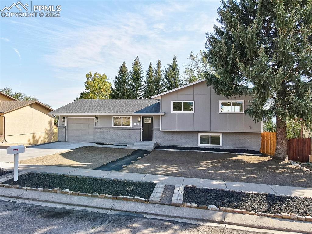 1193 Stanton St., Colorado Springs, CO 80907