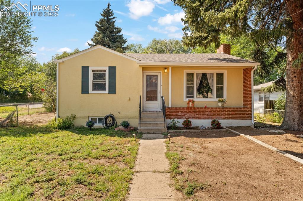 1502 Buena Ventura Cir., Colorado Springs, CO 80907