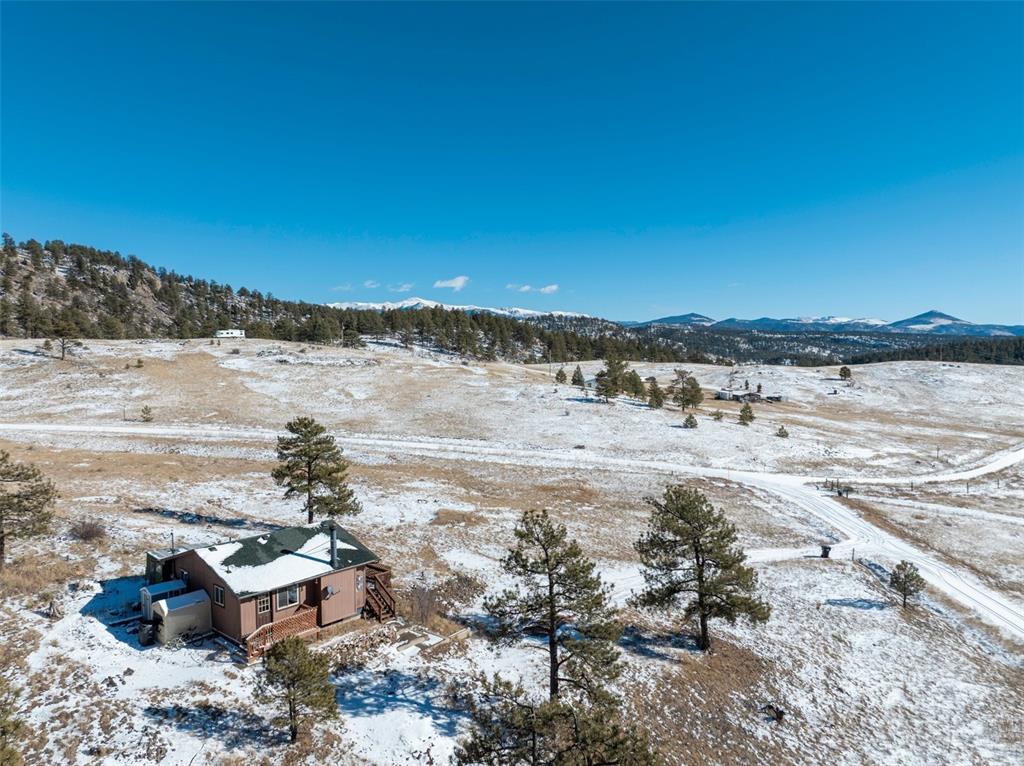 11 Valley Cir., Guffey, CO 80820