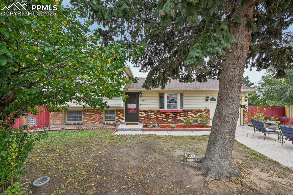 7147 Palmer Park Blvd., Colorado Springs, CO 80915