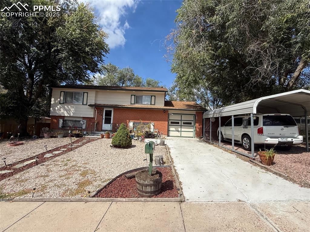 2918 Del Mar Cir., Colorado Springs, CO 80910