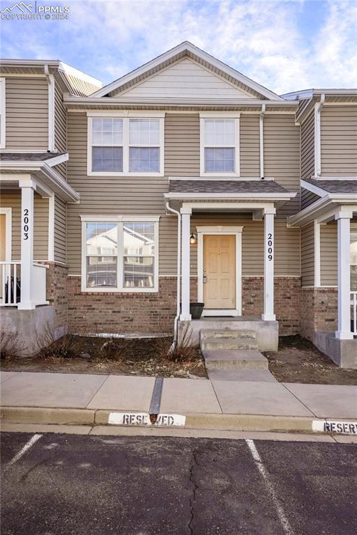 2009 Creekridge Point, Colorado Springs, CO 80910