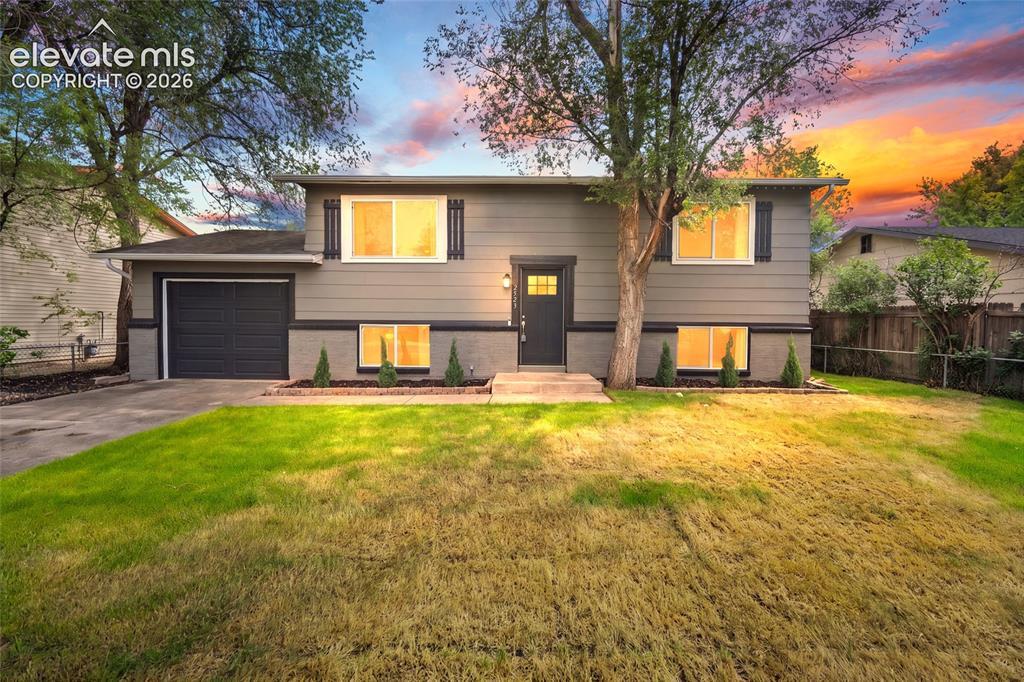2523 Ember Dr., Colorado Springs, CO 80910