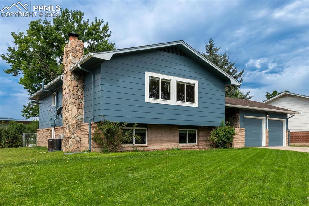 452 Harvard St., Colorado Springs, CO 80911
