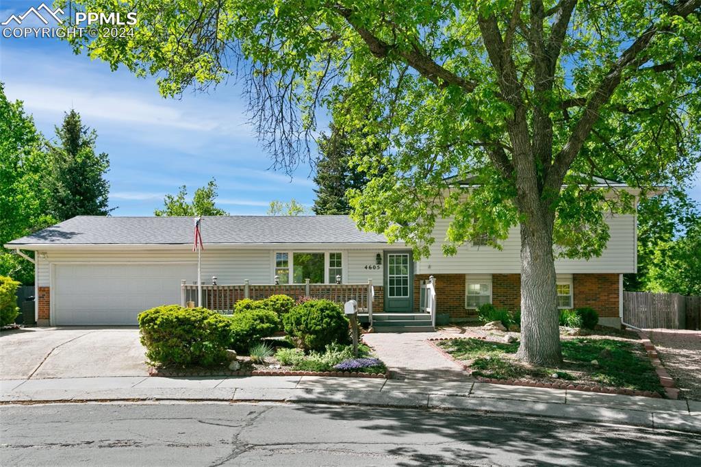 4605 Whimsical Dr., Colorado Springs, CO 80917