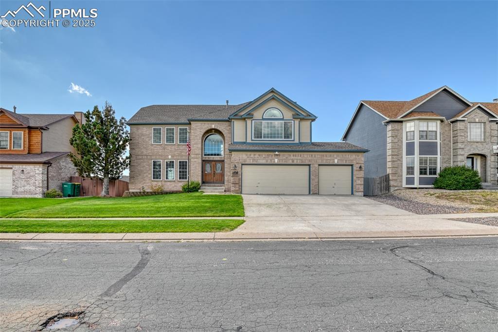 2555 Wimbleton Ct., Colorado Springs, CO 80920