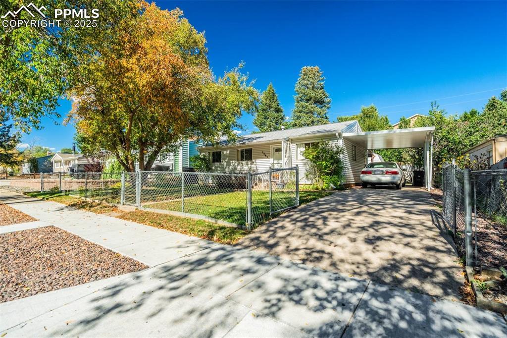 1343 Oswego St., Colorado Springs, CO 80904