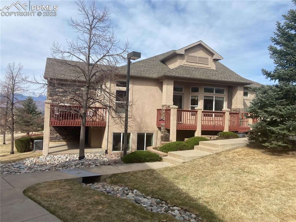 2011 London Carriage Grove, Colorado Springs, CO 80920