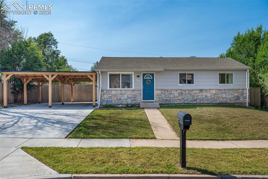 4003 Browning Ave., Colorado Springs, CO 80910