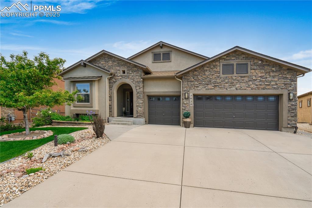 5620 Vantage Vista Dr., Colorado Springs, CO 80919