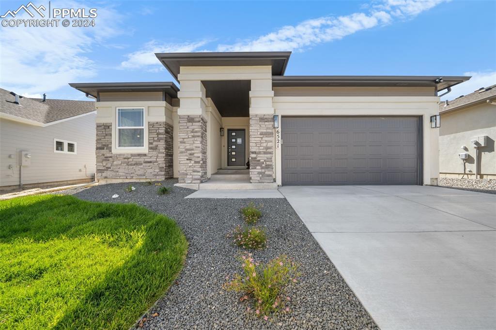 6521 Vistancia Ave., Colorado Springs, CO 80922