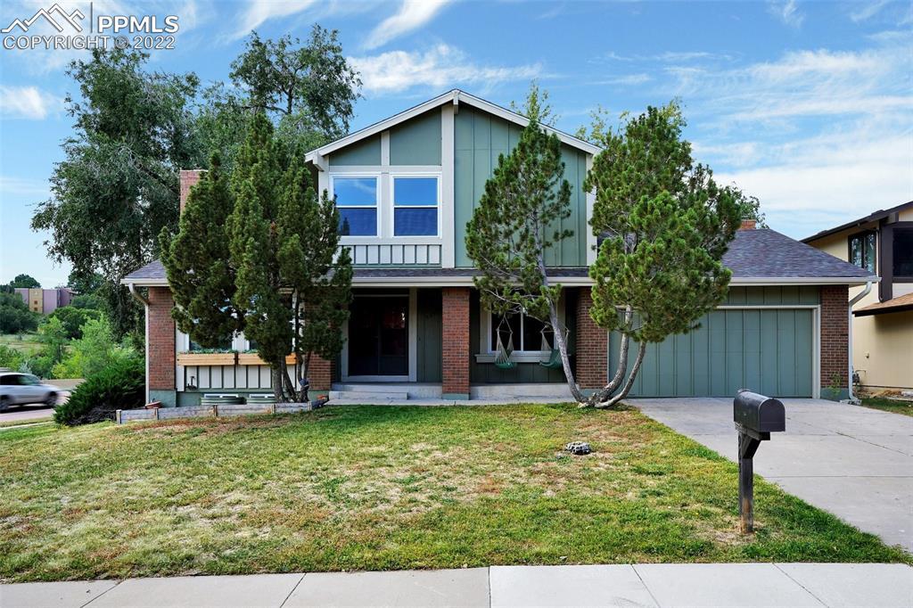 965 Brighton Way, Colorado Springs, CO 80906