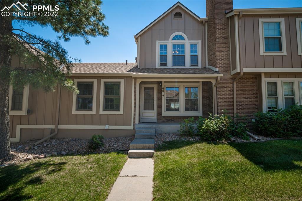 6812 Ravencrest Dr., Colorado Springs, CO 80919