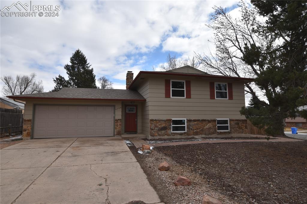 4725 Rincon Pl., Colorado Springs, CO 80918