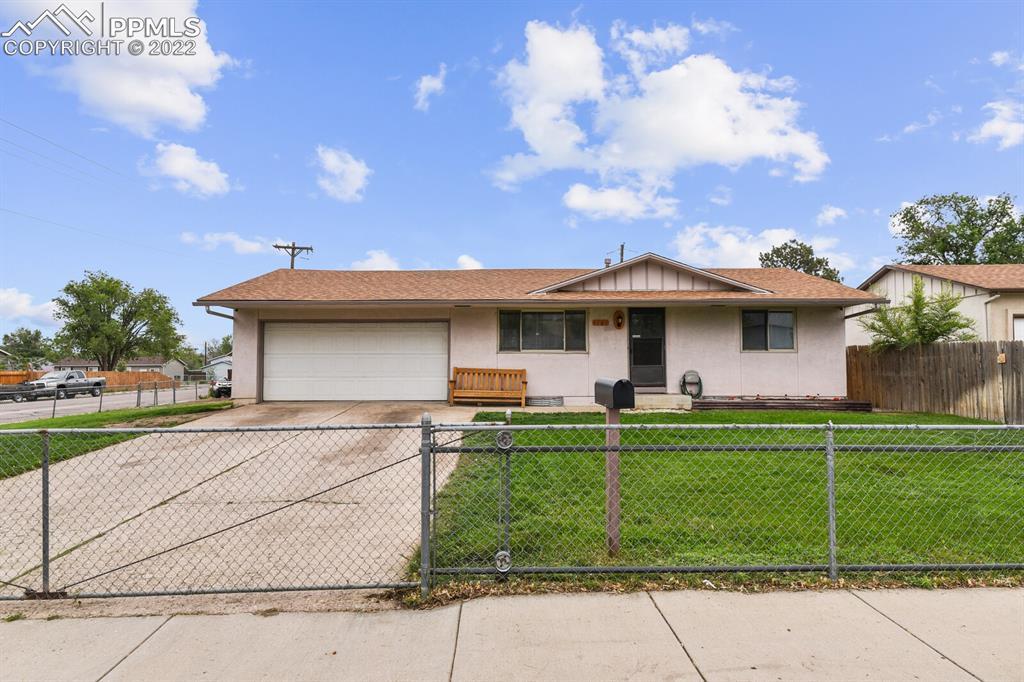 1101 Livingston Ave., Colorado Springs, CO 80906