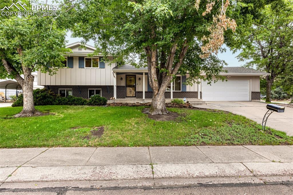 1103 Turley Cir., Colorado Springs, CO 80915