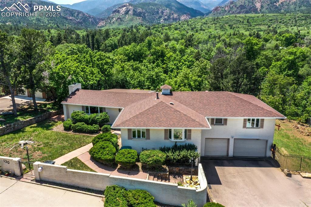 130 Cresta Rd., Colorado Springs, CO 80906