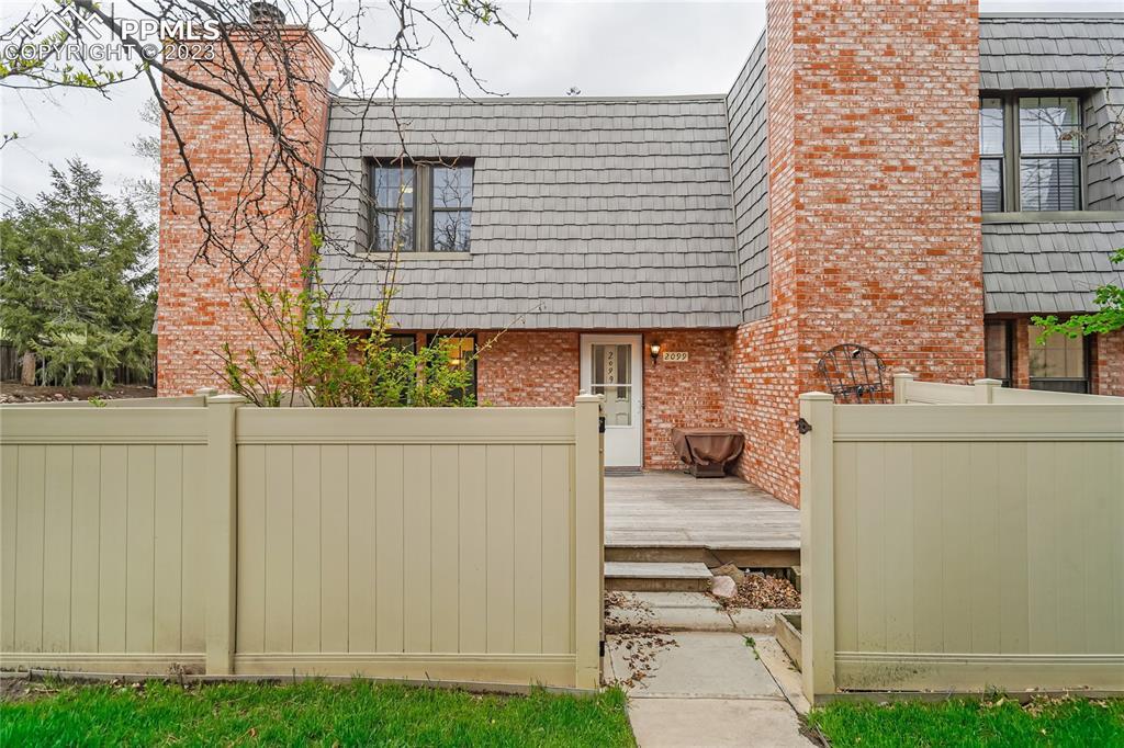 2099 Sussex Ln., Colorado Springs, CO 80909