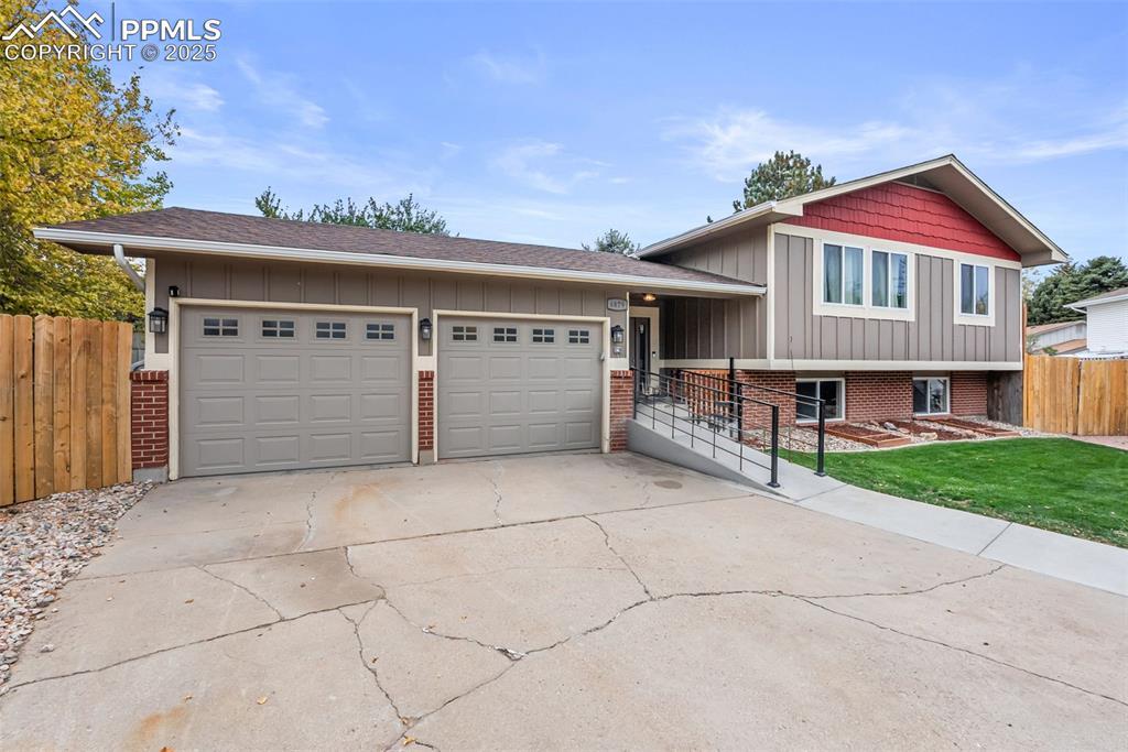 6879 Fielding Cir., Colorado Springs, CO 80911