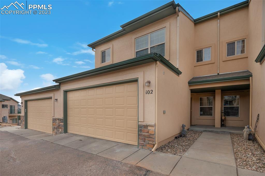 211 Eagle Summit Point #102, Colorado Springs, CO 80919