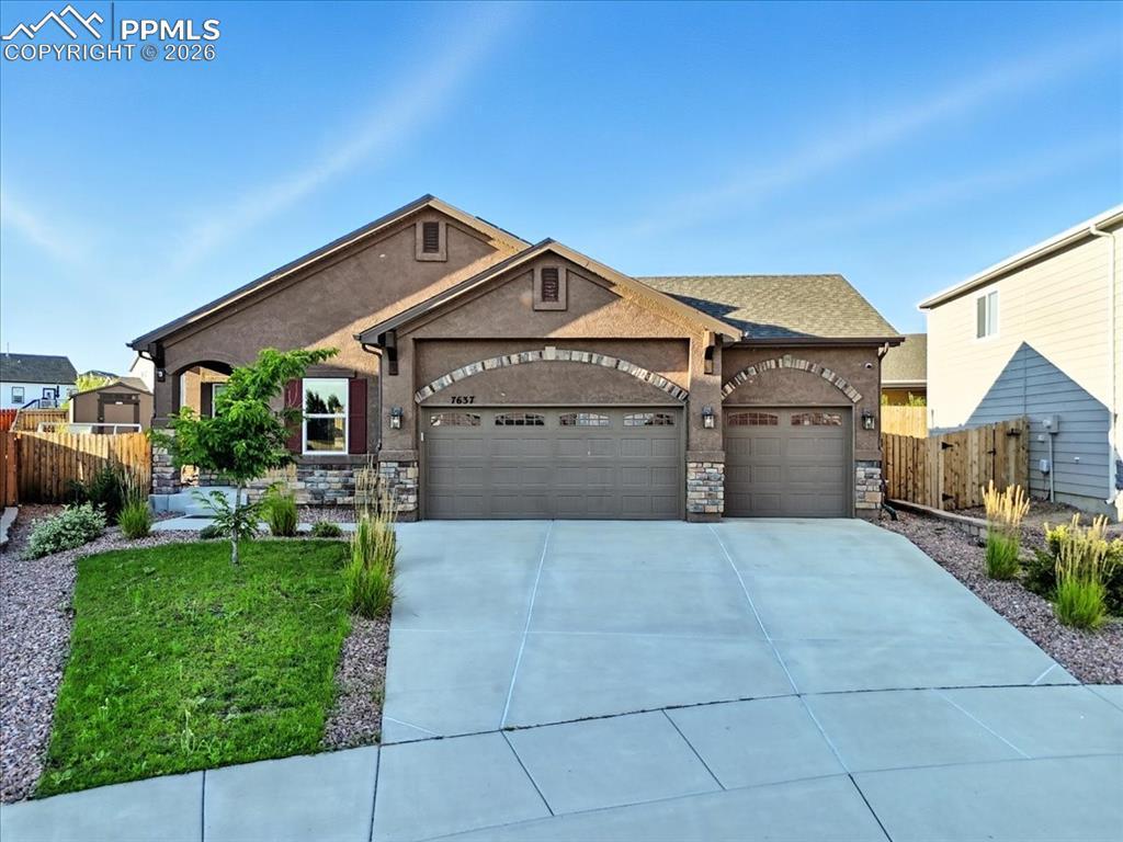 7637 Cat Tail Creek Dr., Colorado Springs, CO 80923