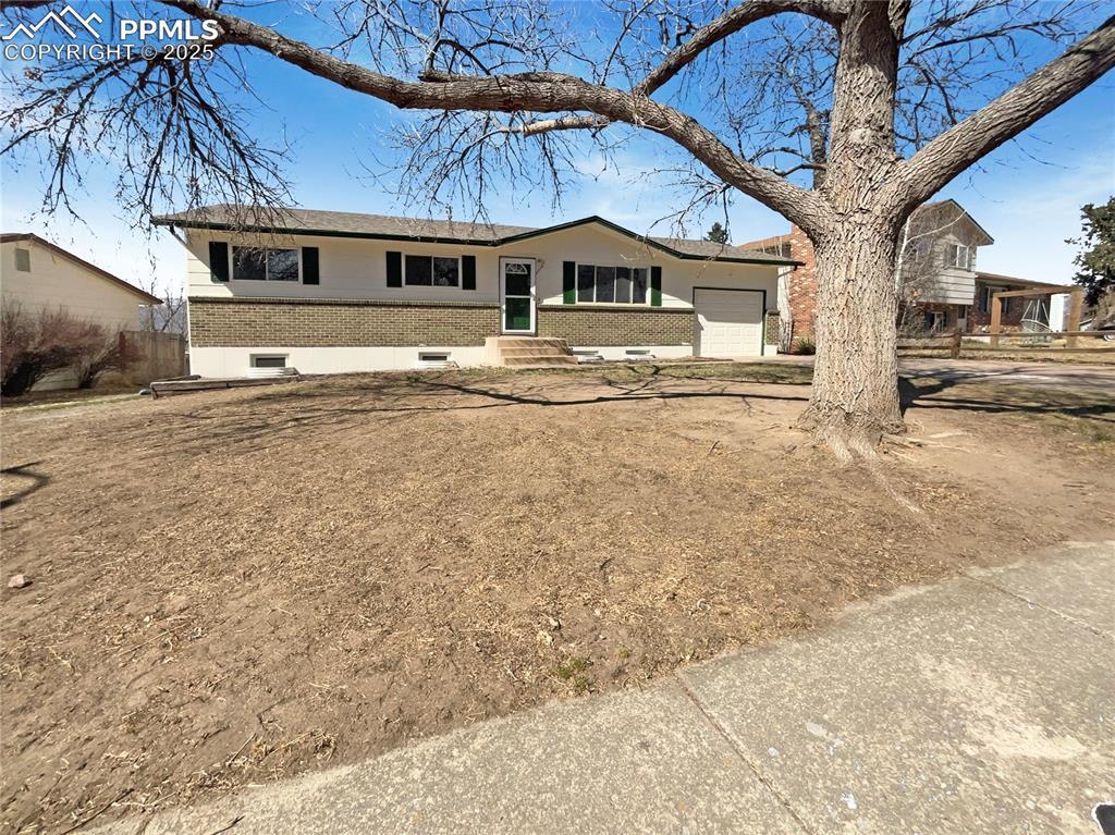 4879 S Splendid Cir., Colorado Springs, CO 80917