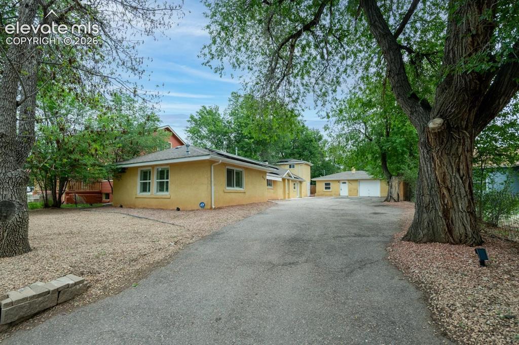 533 N 17th St., Colorado Springs, CO 80904