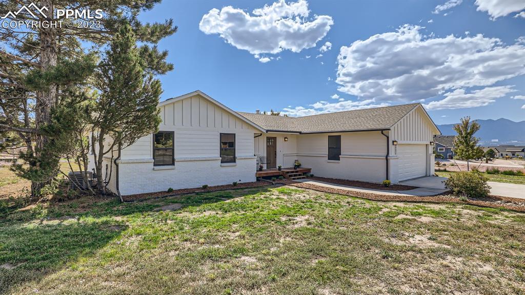 14205 Gleneagle Dr., Colorado Springs, CO 80921