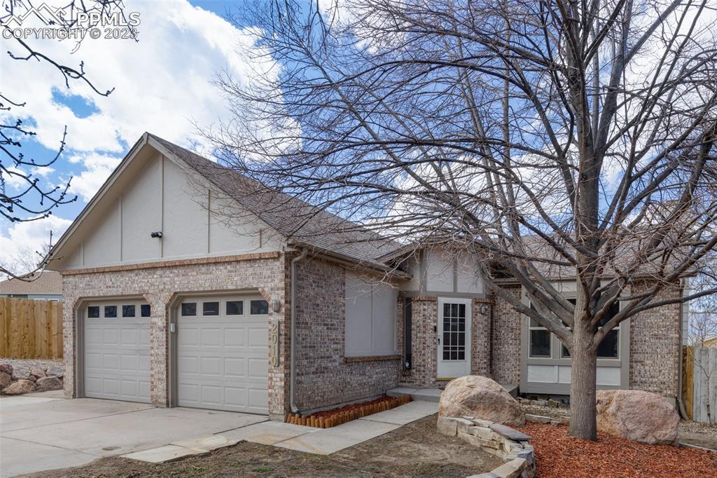 2010 Tinsel Pl., Colorado Springs, CO 80920