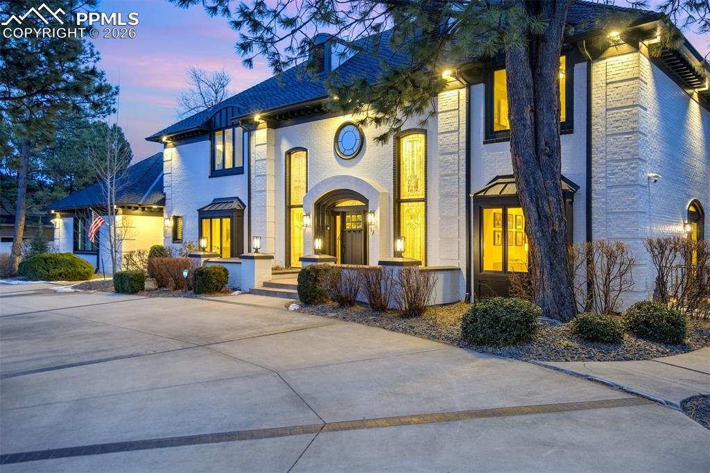 17 Pourtales Rd., Colorado Springs, CO 80906