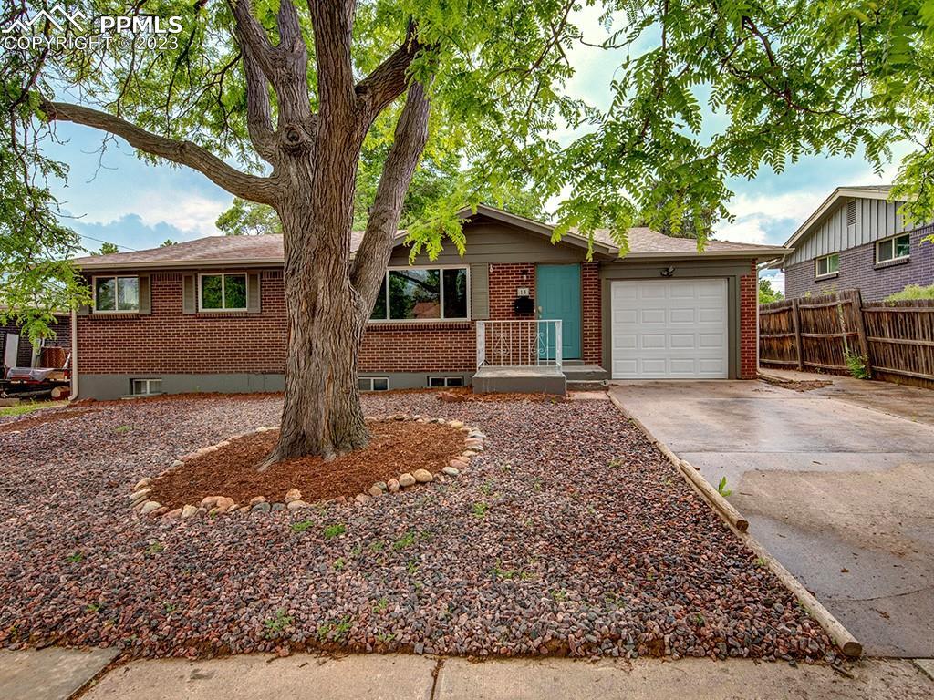 14 S Roosevelt St., Colorado Springs, CO 80910