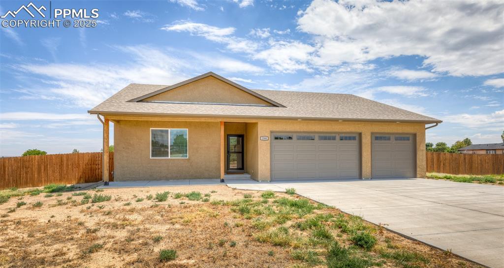 288 S Wiggins Dr., Pueblo, CO 81007