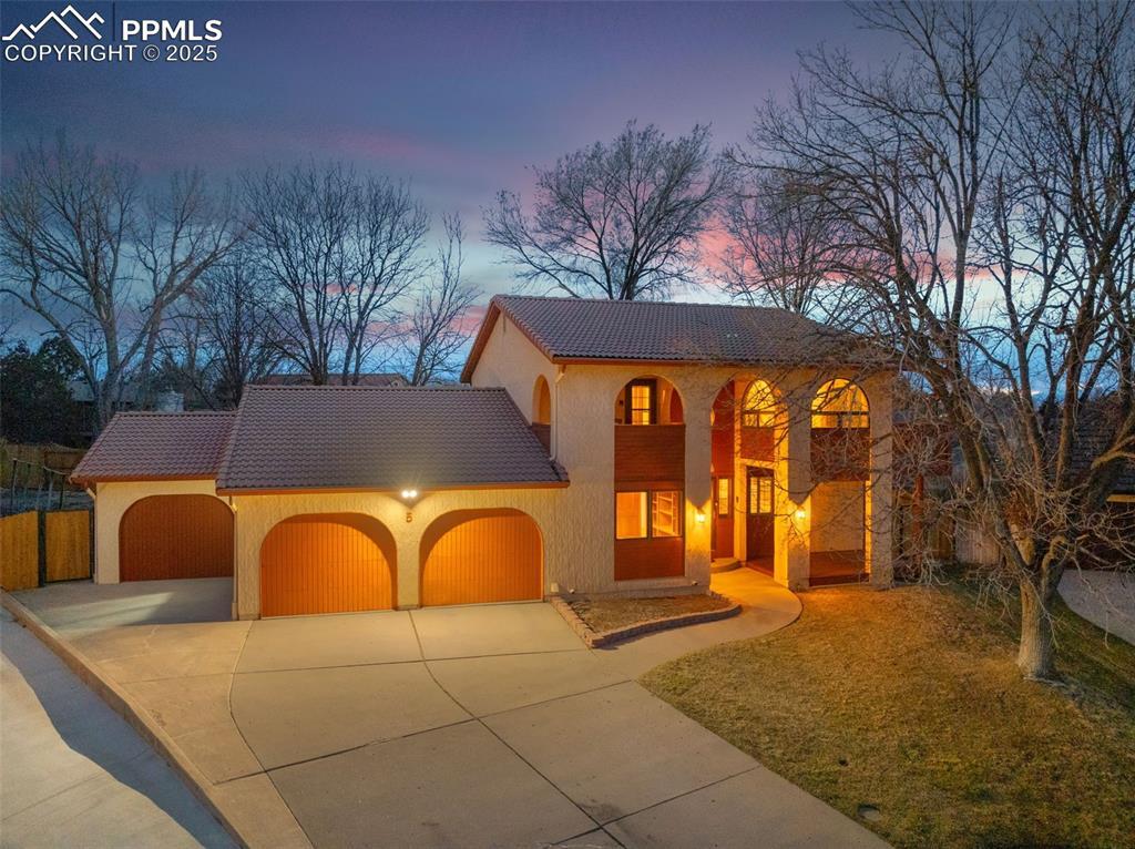 5 Sandcastle Ct., Pueblo, CO 81001