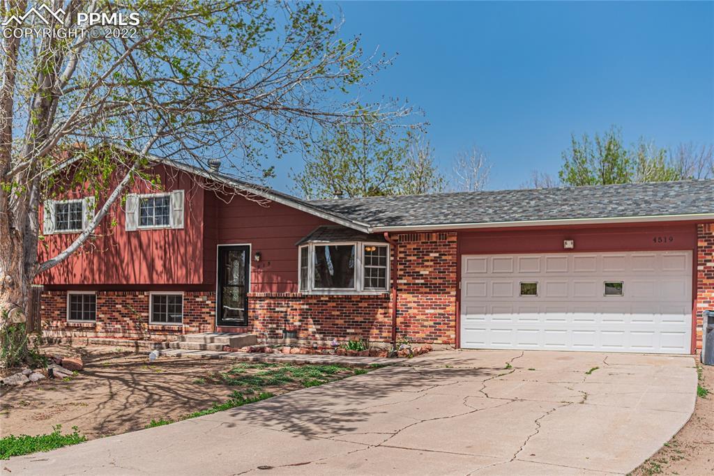 4519 Buena Park Cir., Colorado Springs, CO 80918