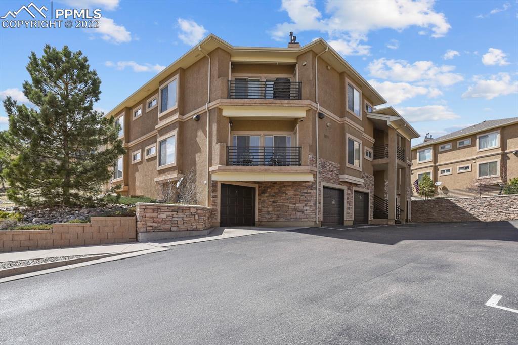 2055 Montura View #202, Colorado Springs, CO 80919