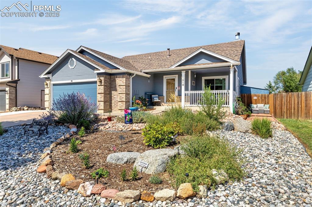 1518 S Canoe Creek Dr., Colorado Springs, CO 80906