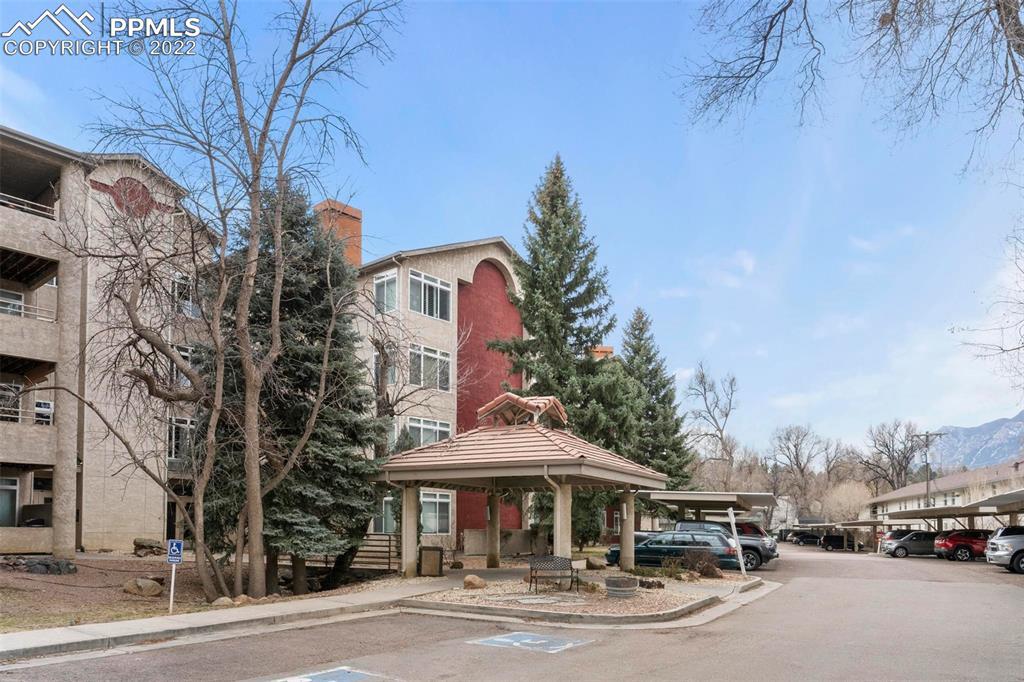 175 W Cheyenne Rd. #320, Colorado Springs, CO 80906
