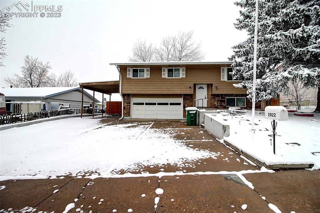 2022 Montezuma Dr., Colorado Springs, CO 80910