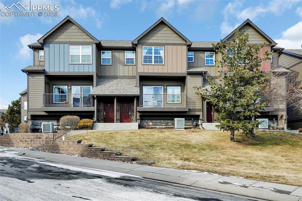 1085 Kara Ridge Point, Colorado Springs, CO 80907