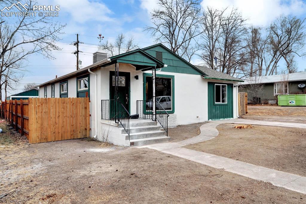 816 Bonfoy Ave., Colorado Springs, CO 80909