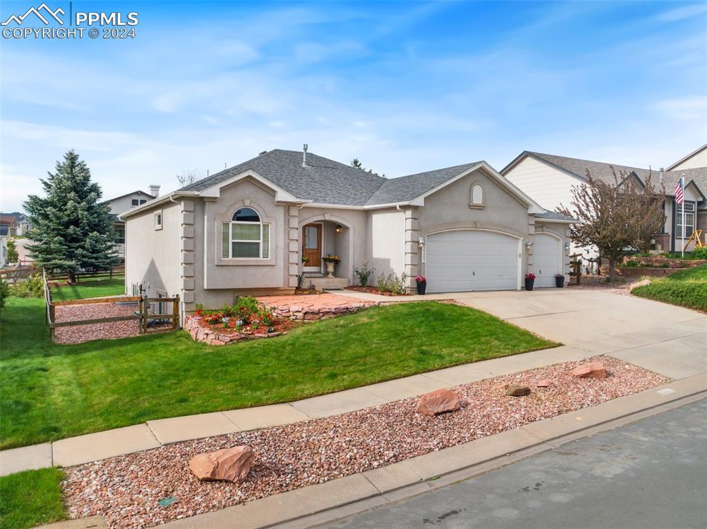 2151 Fieldcrest Dr., Colorado Springs, CO 80921